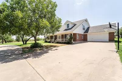 102 Five Oaks Road, Abilene, TX 79606 - Photo 3