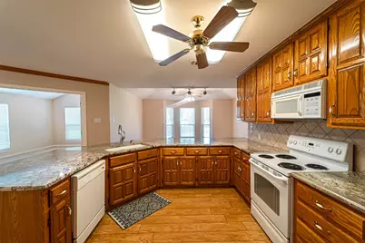 102 Five Oaks Road, Abilene, TX 79606 - Photo 19