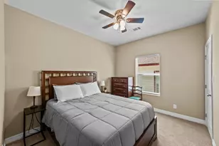 613 W Elm St, Denison, TX 75020 - Photo 13