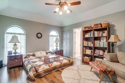 3201 John Court S, Hurst, TX 76054 - Photo 13