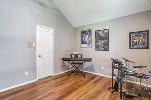 3201 John Ct S, Hurst, TX 76054 - Photo 21