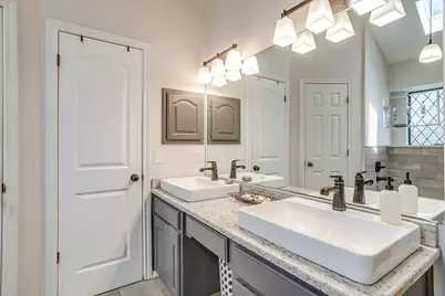 3201 John Court S, Hurst, TX 76054 - Photo 17