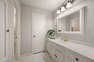 2214 Wilson Dr, Arlington, TX 76011 - Photo 5