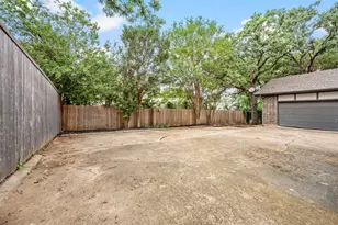 2214 Wilson Dr, Arlington, TX 76011 - Photo 39