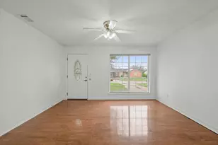 2819 Cary Dr, Mesquite, TX 75150 - Photo 3