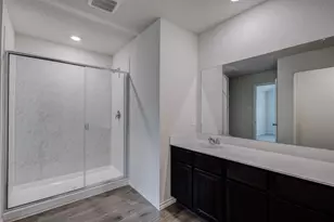 13109 Enclave Pkwy, Providence Village, TX 76227 - Photo 17