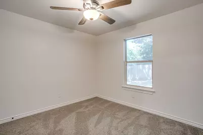 636 Cumberland Drive, Burleson, TX 76028 - Photo 17