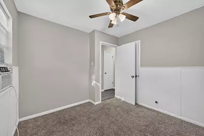 208 D Street, Whitesboro, TX 76273 - Photo 15