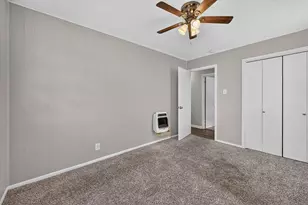 208 D St, Whitesboro, TX 76273 - Photo 17