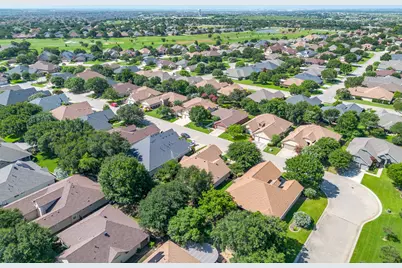 10508 Belvedere Drive, Denton, TX 76207 - Photo 5