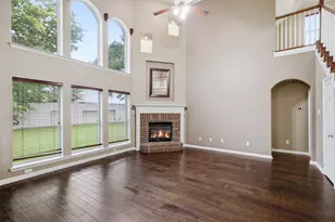 2115 Lexington Dr, Mansfield, TX 76063 - Photo 11