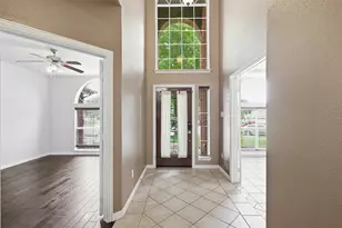 2115 Lexington Dr, Mansfield, TX 76063 - Photo 5