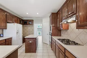 2115 Lexington Dr, Mansfield, TX 76063 - Photo 9