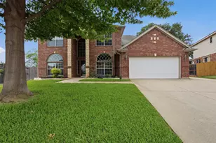 2115 Lexington Dr, Mansfield, TX 76063 - Photo 1