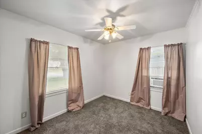 2909 W Collin Street, Corsicana, TX 75110 - Photo 11