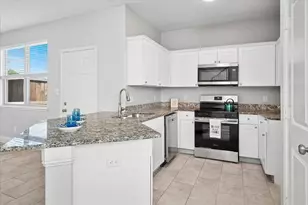 114 Wood St, Princeton, TX 75407 - Photo 9