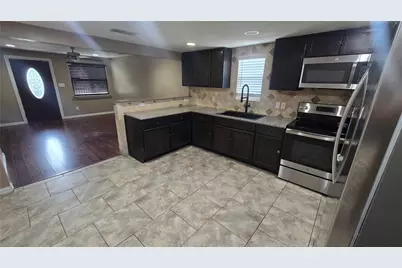 2212 Harris Lane, Haltom City, TX 76117 - Photo 5