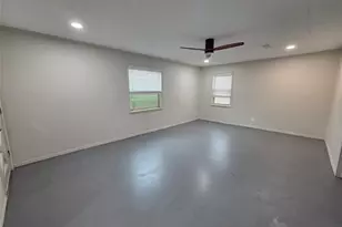 484 Co Rd 1206, Savoy, TX 75479 - Photo 17