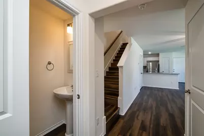 201 S May Street #2, Whitewright, TX 75491 - Photo 3
