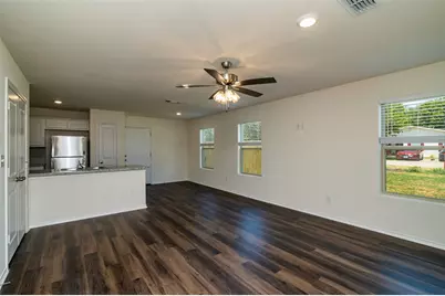 201 S May Street #2, Whitewright, TX 75491 - Photo 5
