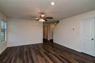 201 S May St, Whitewright, TX 75491 - Photo 11