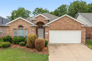 2208 Priscella Dr, Fort Worth, TX 76131 - Photo 1