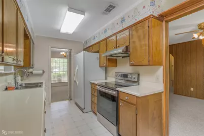 1519 Fox Street, Bossier City, LA 71112 - Photo 7