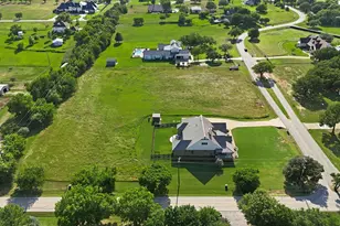 800 Stonewood Blvd, Bartonville, TX 76226 - Photo 1