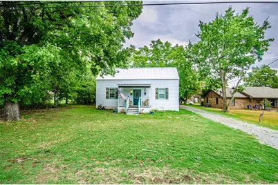 208 N Main, Bailey, TX 75413 - Photo 15