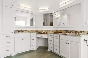 28029 Marina Dr, Whitney, TX 76692 - Photo 17