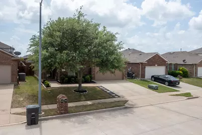4833 Elkhart Drive, Crowley, TX 76036 - Photo 25