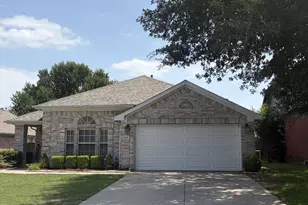 1612 Cedar Elm Dr, Corinth, TX 76210 - Photo 1