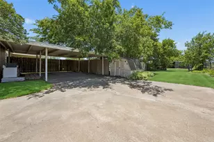 5701 Spring St, Alvarado, TX 76009 - Photo 21
