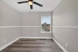 716 River Hill Ln, Fort Worth, TX 76114 - Photo 21