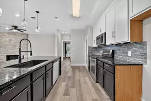 716 River Hill Ln, Fort Worth, TX 76114 - Photo 17