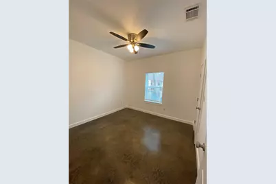 104 E Forest Avenue, Sherman, TX 75090 - Photo 9