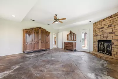 12190 Bell Road, Pilot Point, TX 76258 - Photo 21
