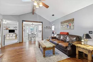 405 Lantern Ridge, Mansfield, TX 76063 - Photo 5