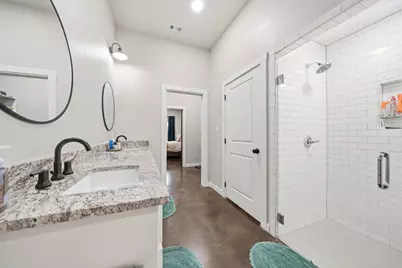 5839 S 3rd St Road, Waco, TX 76706 - Photo 9