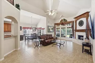 7608 Hinkley Oak Dr, Denton, TX 76208 - Photo 7