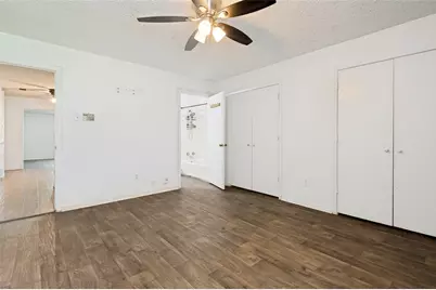 8507 Sugarberry Place, Dallas, TX 75249 - Photo 11