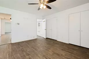 8507 Sugarberry Pl, Dallas, TX 75249 - Photo 11