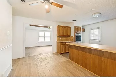 8507 Sugarberry Place, Dallas, TX 75249 - Photo 5