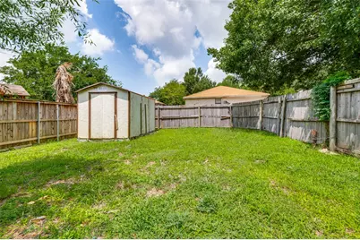 8507 Sugarberry Place, Dallas, TX 75249 - Photo 17