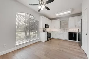 8809 Greenwood Trail, Rowlett, TX 75088 - Photo 9
