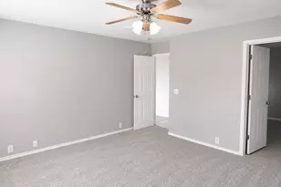8108 Toltec Ct, Arlington, TX 76002 - Photo 9