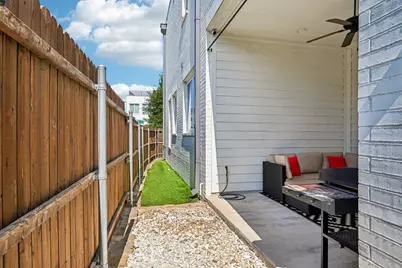 322 Templeton Drive, Fort Worth, TX 76107 - Photo 35