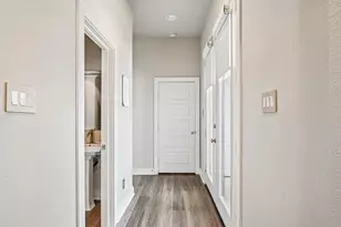 322 Templeton Dr, Fort Worth, TX 76107 - Photo 11