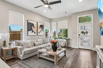 322 Templeton Drive, Fort Worth, TX 76107 - Photo 5