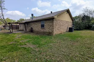 12419 Sparrow Ct, Balch Springs, TX 75180 - Photo 21